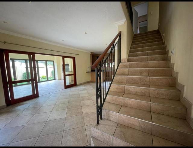 3 BEDROOM PROPERTY TO RENT IN LYNNWOOD GLEN